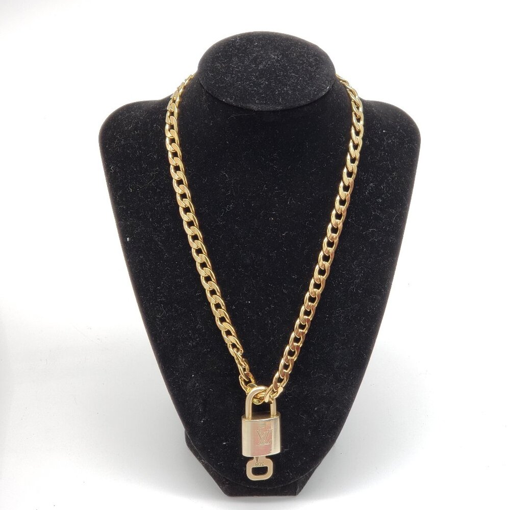 Louis Vuitton Gold Padlock W/ Unbranded Stainless Steel Gold Plated Chain